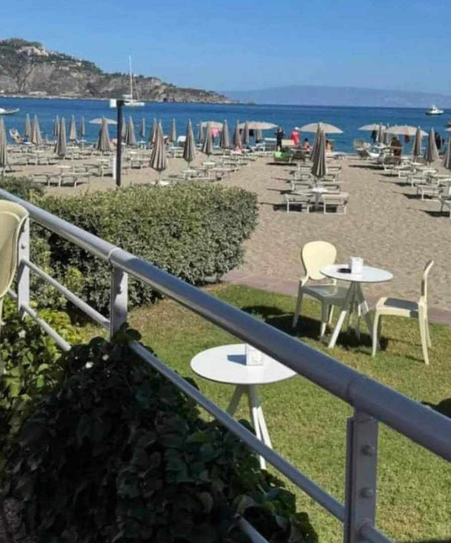 Appartamento Dahlia Giardini-Taormina